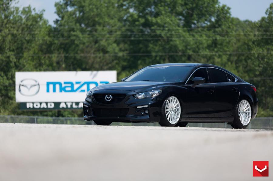  Mazda6 Jet Black on Vossen Wheels 2015 года  (фото 9 из 17)